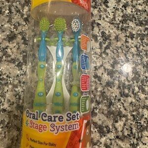 Kids Oral Care Set - Blue and Green